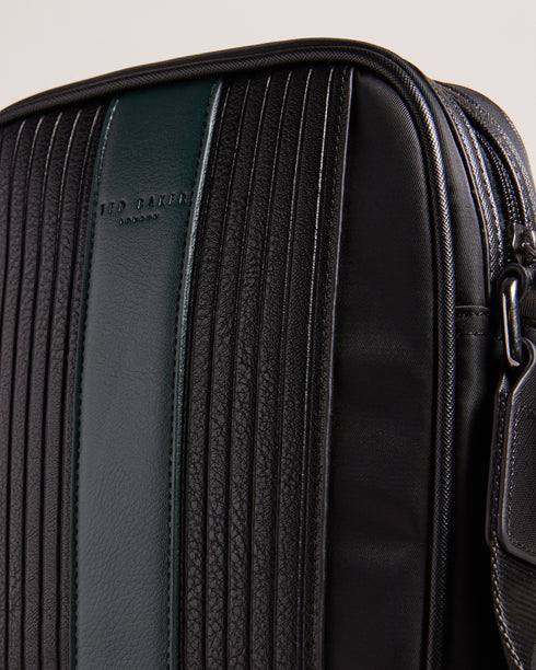 {{ product.type }} - Ted Baker London - Kosovo - ROCKIE