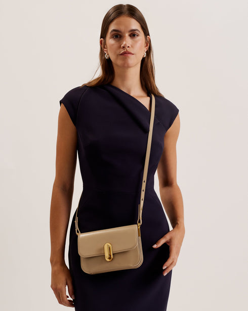 {{ product.type }} - Ted Baker London - Kosovo - KKAYSA
