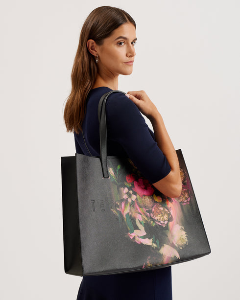 {{ product.type }} - Ted Baker London - Kosovo - SAFYNA