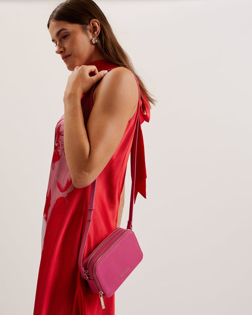 {{ product.type }} - Ted Baker London - Kosovo - SAFFREY