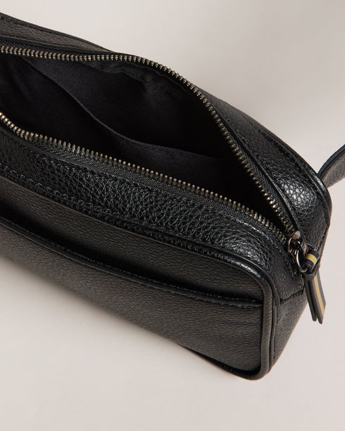 {{ product.type }} - Ted Baker London - Kosovo - FABE