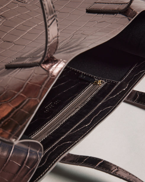 {{ product.type }} - Ted Baker London - Kosovo - CROCCON