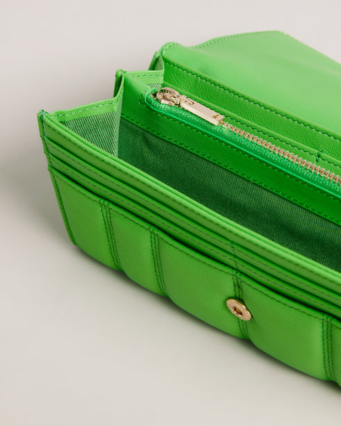 {{ product.type }} - Ted Baker London - Kosovo - AYVE