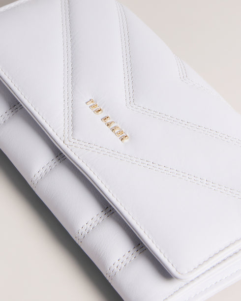 {{ product.type }} - Ted Baker London - Kosovo - AYVE