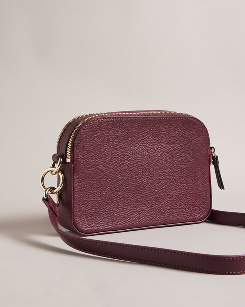 {{ product.type }} - Ted Baker London - Kosovo - DARCELO