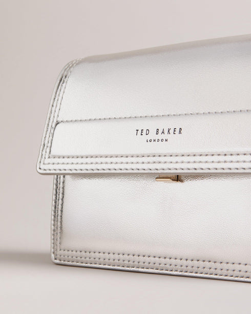 {{ product.type }} - Ted Baker London - Kosovo - LIBBE