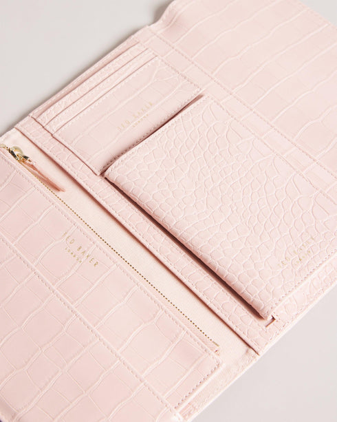 {{ product.type }} - Ted Baker London - Kosovo - TRAVELZ