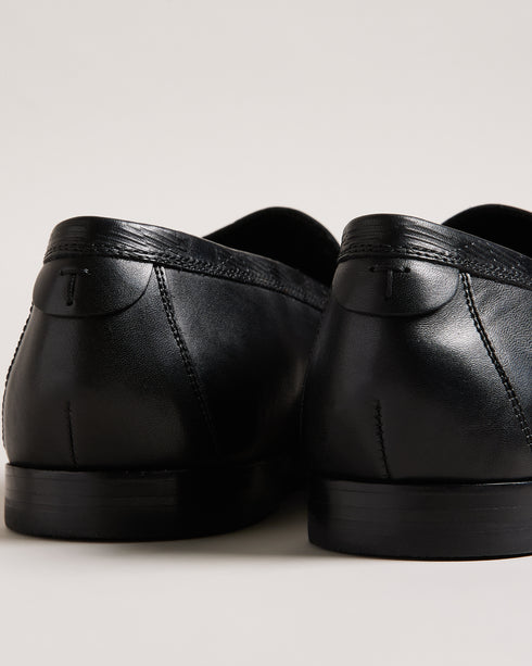 {{ product.type }} - Ted Baker London - Kosovo - ADLERRC