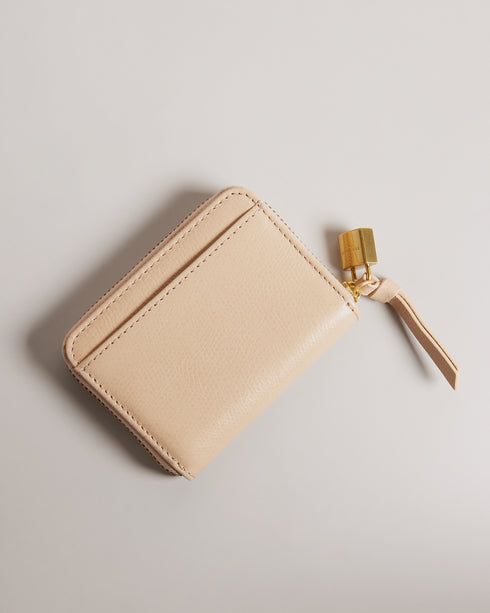 {{ product.type }} - Ted Baker London - Kosovo - WESMIN