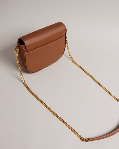 {{ product.type }} - Ted Baker London - Kosovo - ESIA