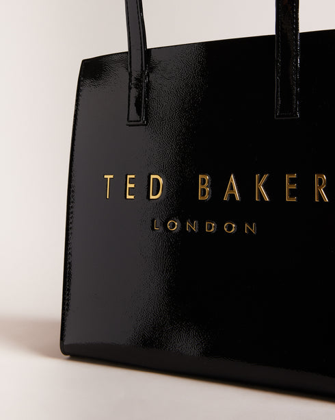 {{ product.type }} - Ted Baker London - Kosovo - CRINION