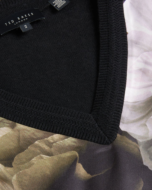 {{ product.type }} - Ted Baker London - Kosovo - HANALYY