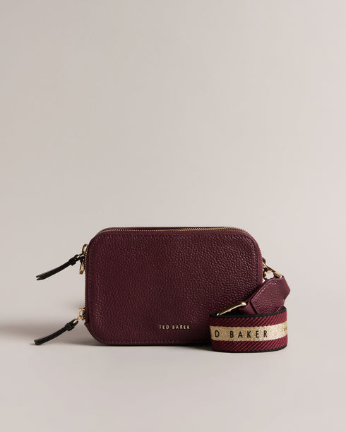 {{ product.type }} - Ted Baker London - Kosovo - STUNNA