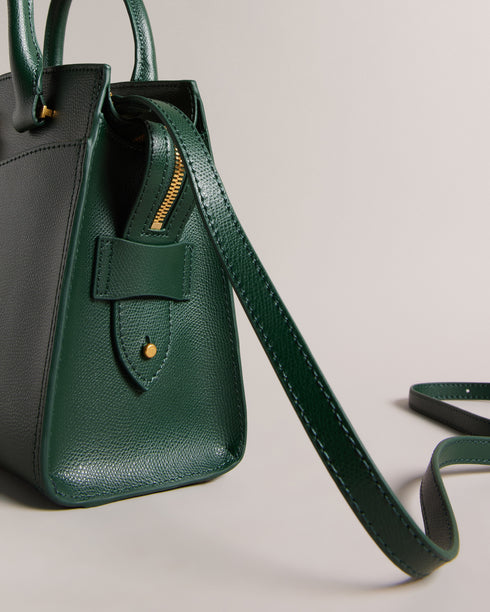 {{ product.type }} - Ted Baker London - Kosovo - MYFAIR