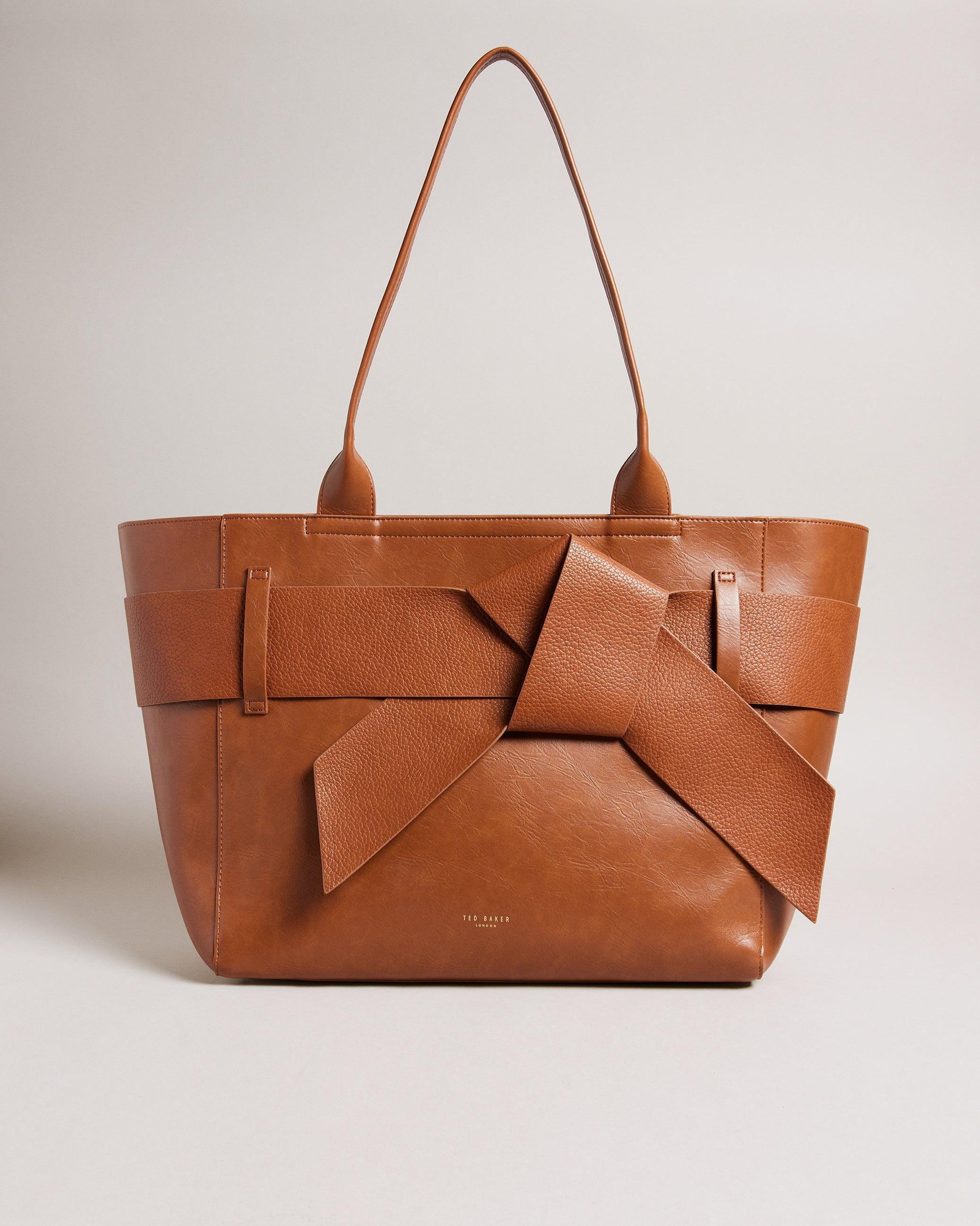 【TED BAKER】JIMMA レザー ラージトートバッグ TED BAKER】JIMMA レザー ラージトートバッグ (TED BAKER/トート